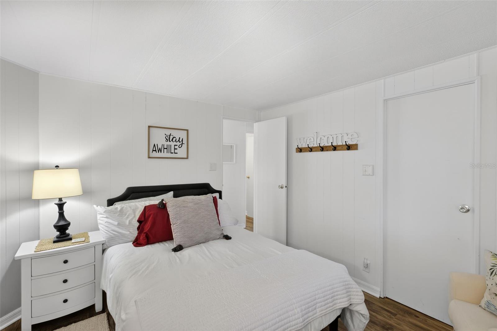 LA CASA MHP CO-OP - Residential