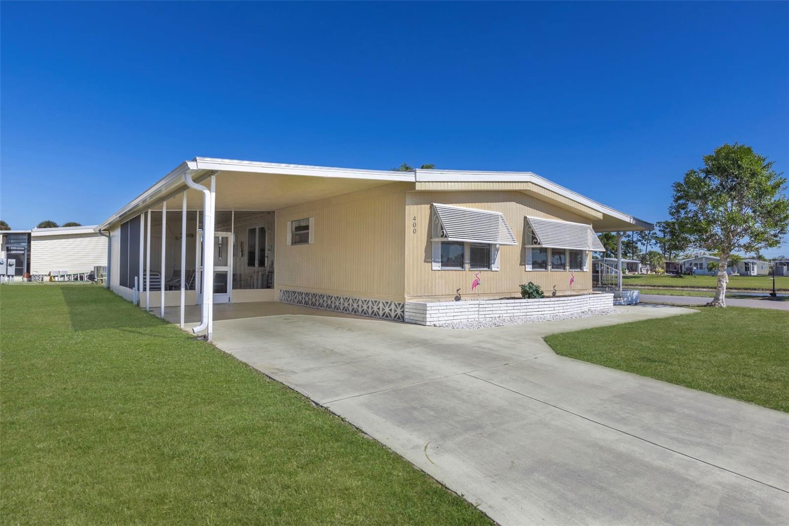 LA CASA MHP CO-OP - Residential