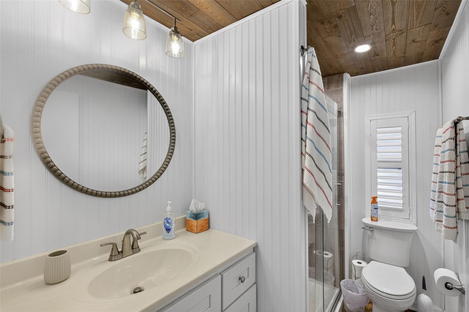 LA CASA MHP CO-OP - Residential