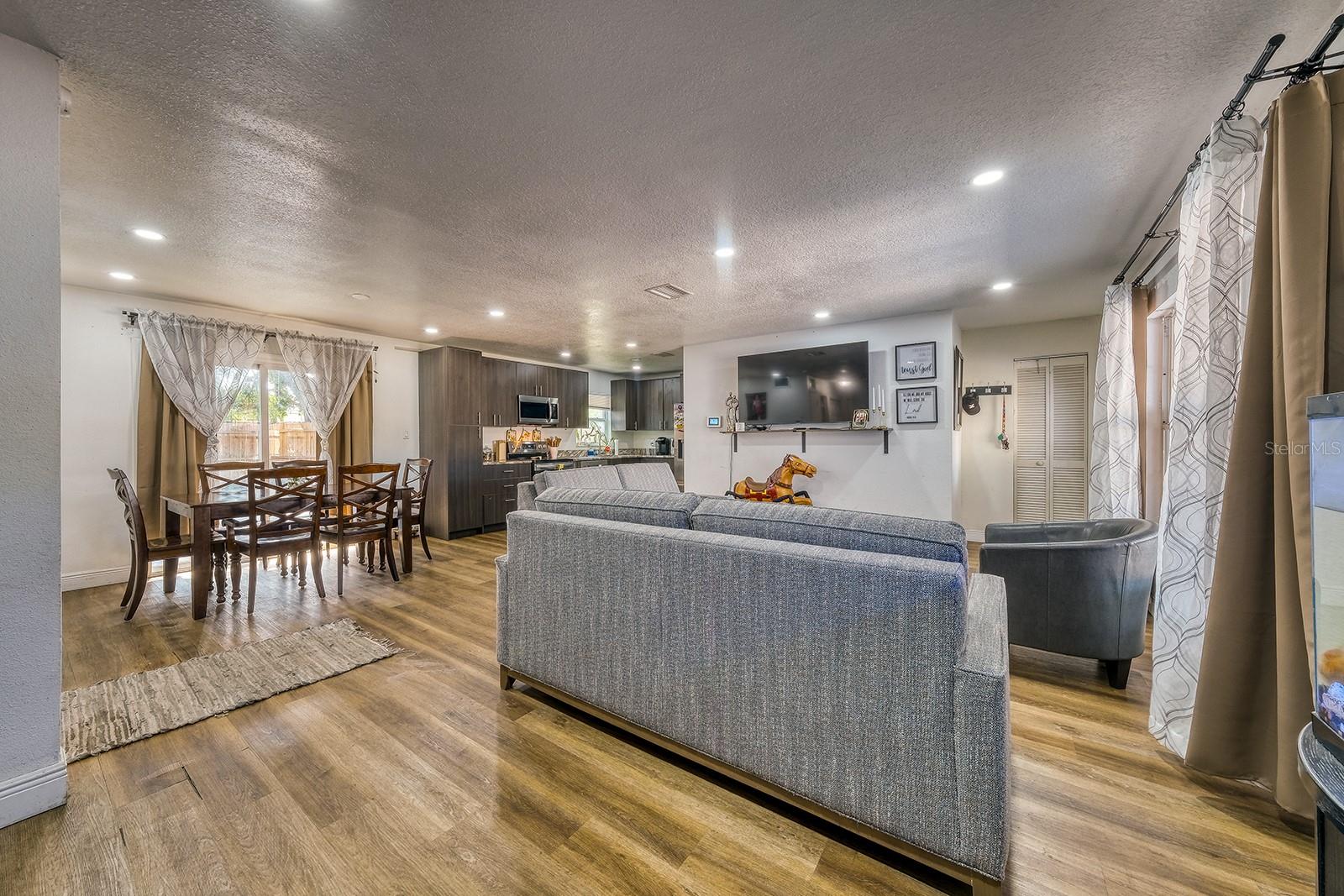 SKYLAKE OAKRIDGE SEC - Residential