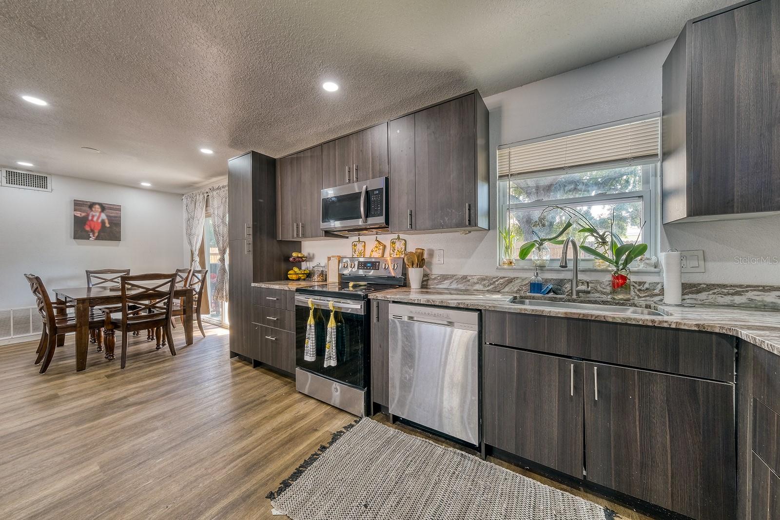 SKYLAKE OAKRIDGE SEC - Residential