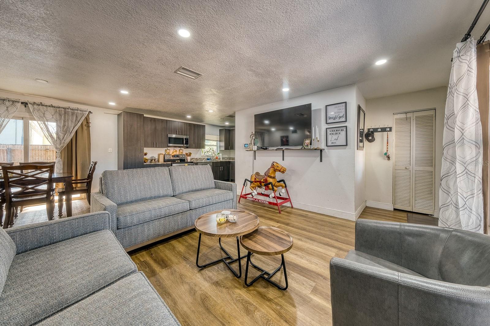 SKYLAKE OAKRIDGE SEC - Residential