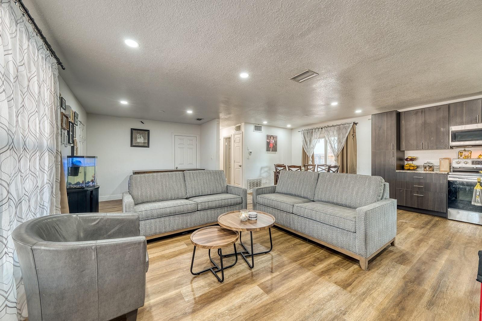 SKYLAKE OAKRIDGE SEC - Residential