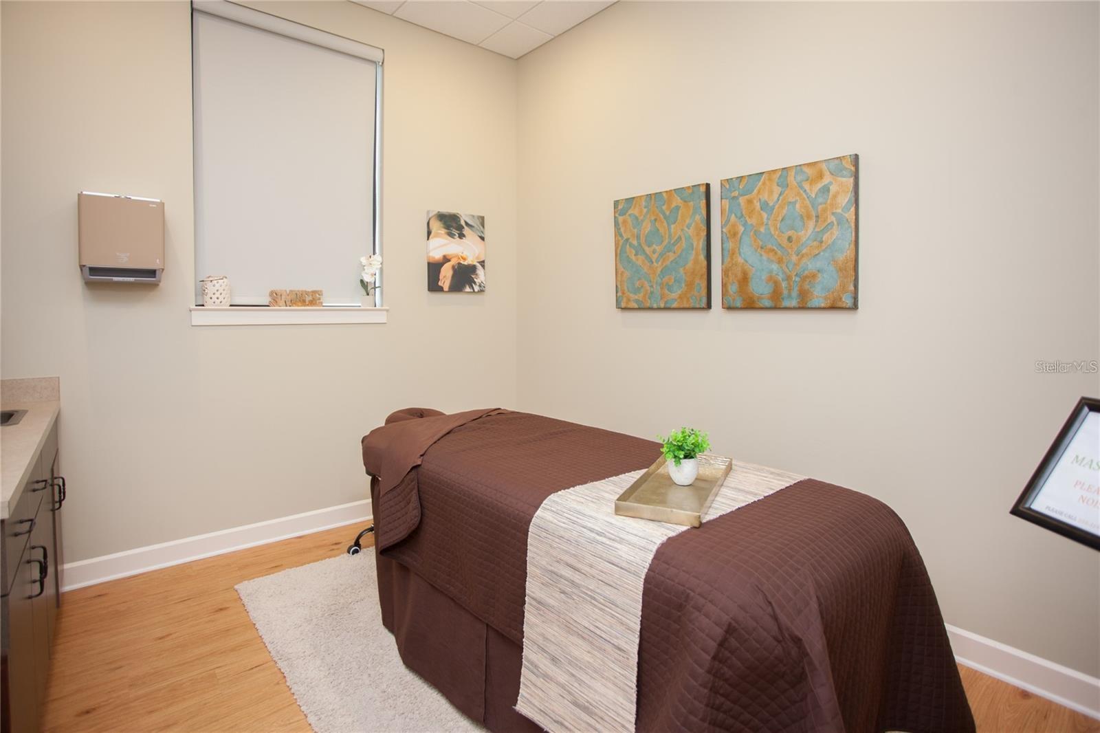 SARASOTA NATIONAL - Residential Lease