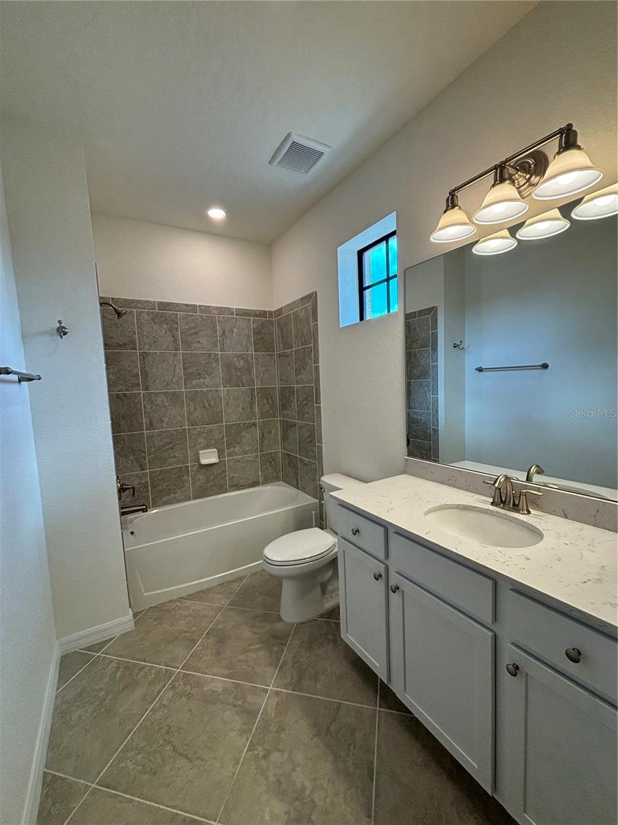 SARASOTA NATIONAL - Residential Lease
