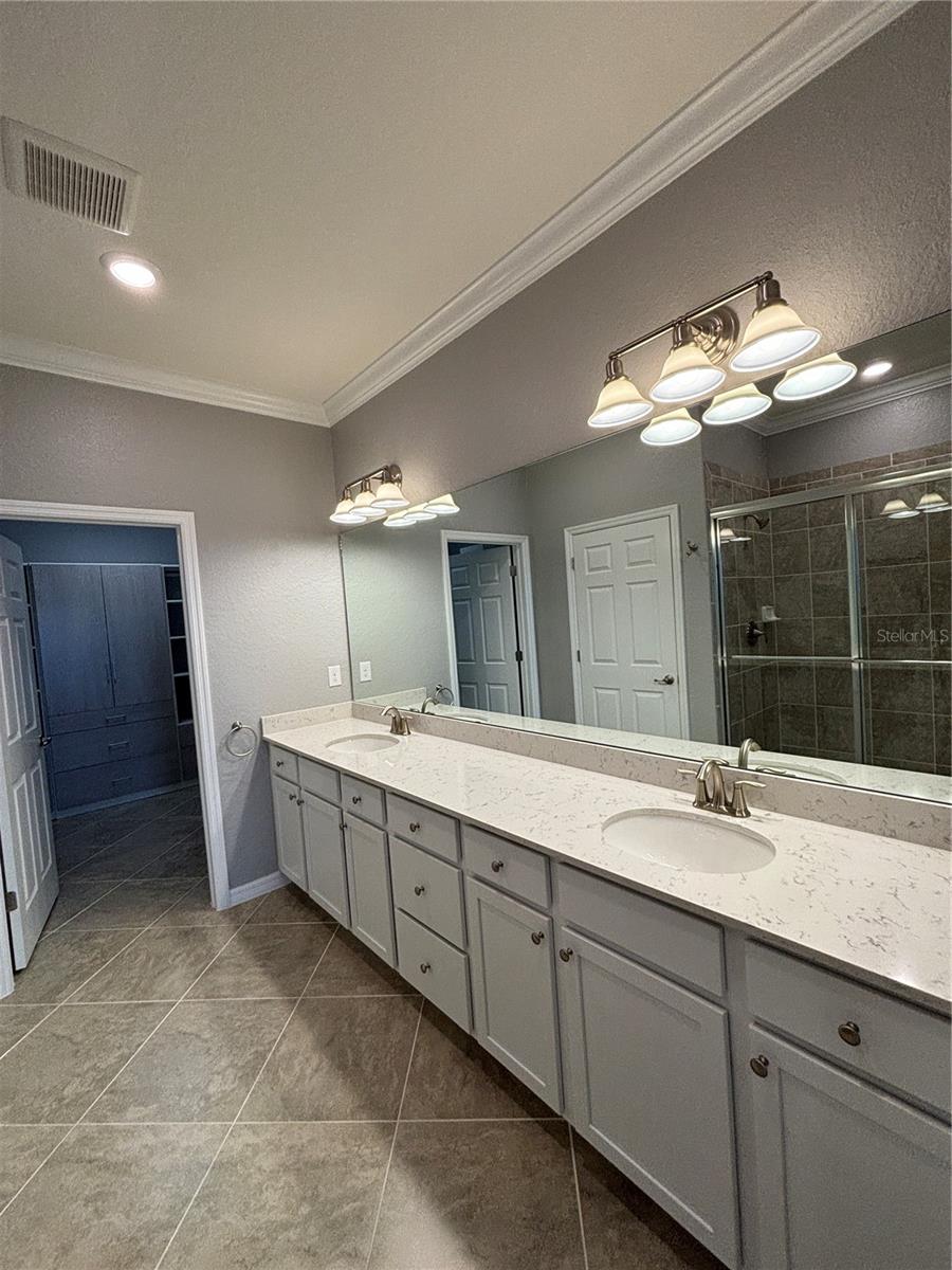 SARASOTA NATIONAL - Residential Lease