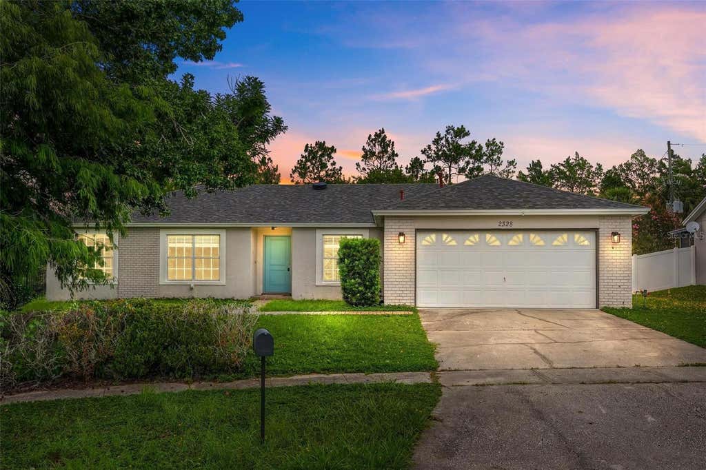 Photo of 2328 Clementine Trail, Clermont, FL 34714 (MLS # G5115044)