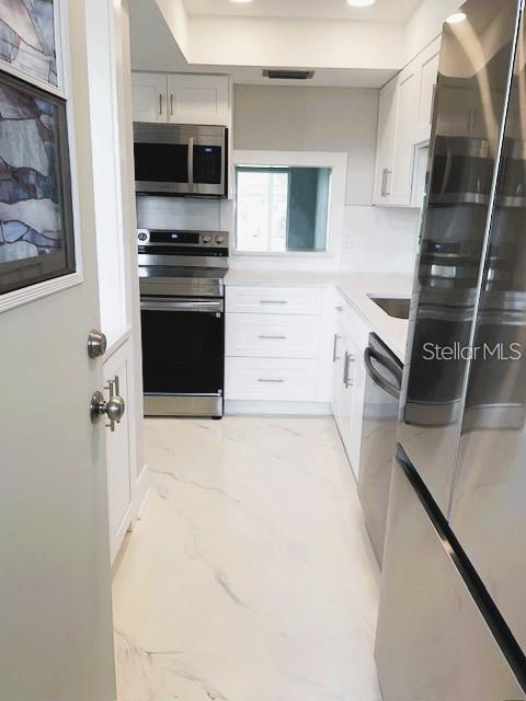 BOCA CIEGA POINT EAST - Residential