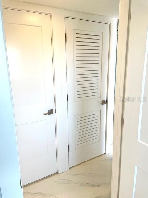 BOCA CIEGA POINT EAST - Residential