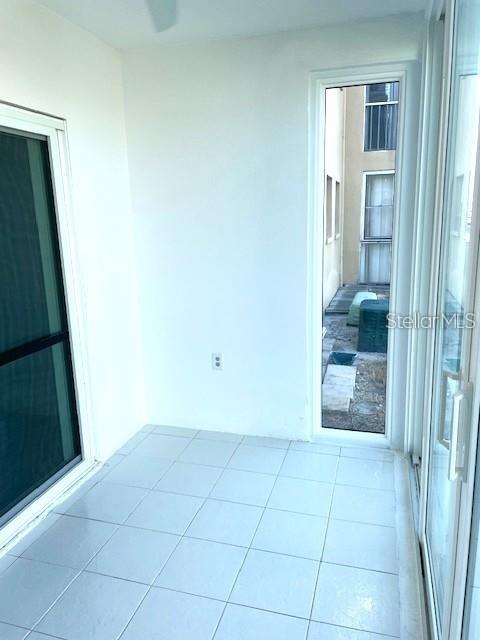 BOCA CIEGA POINT EAST - Residential