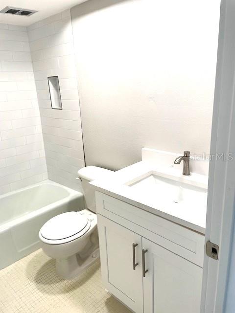 BOCA CIEGA POINT EAST - Residential