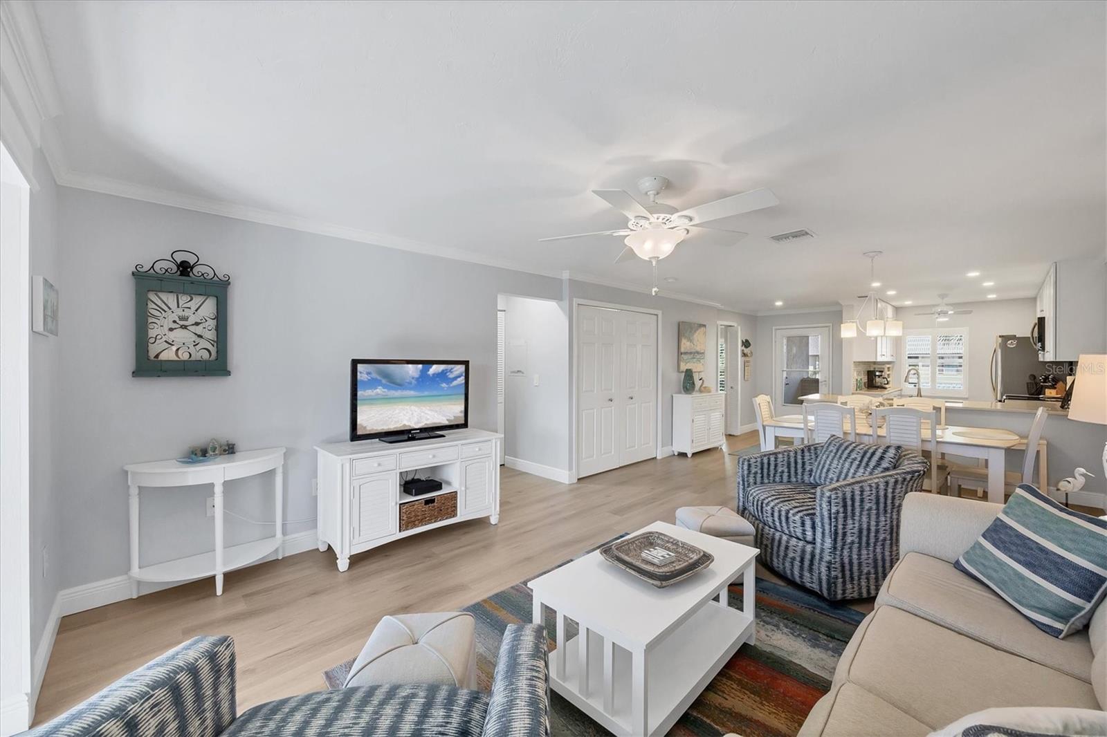 MISSION LAKES - Residential