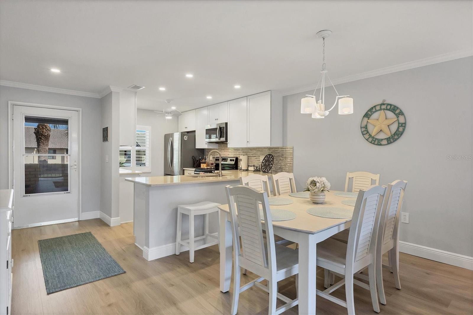 MISSION LAKES - Residential