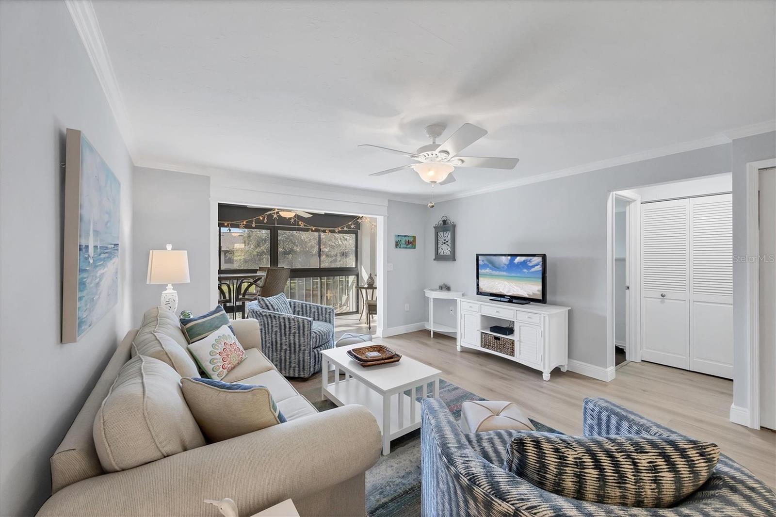 MISSION LAKES - Residential