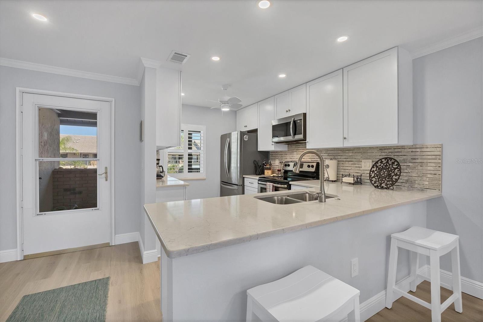 MISSION LAKES - Residential