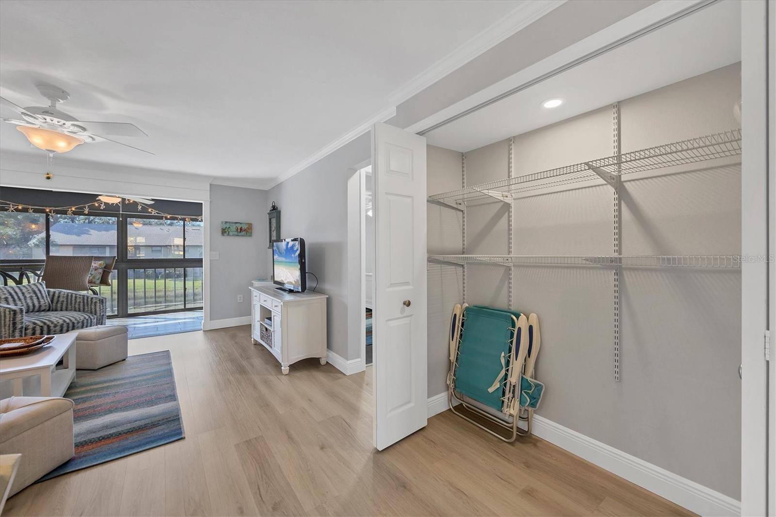 MISSION LAKES - Residential