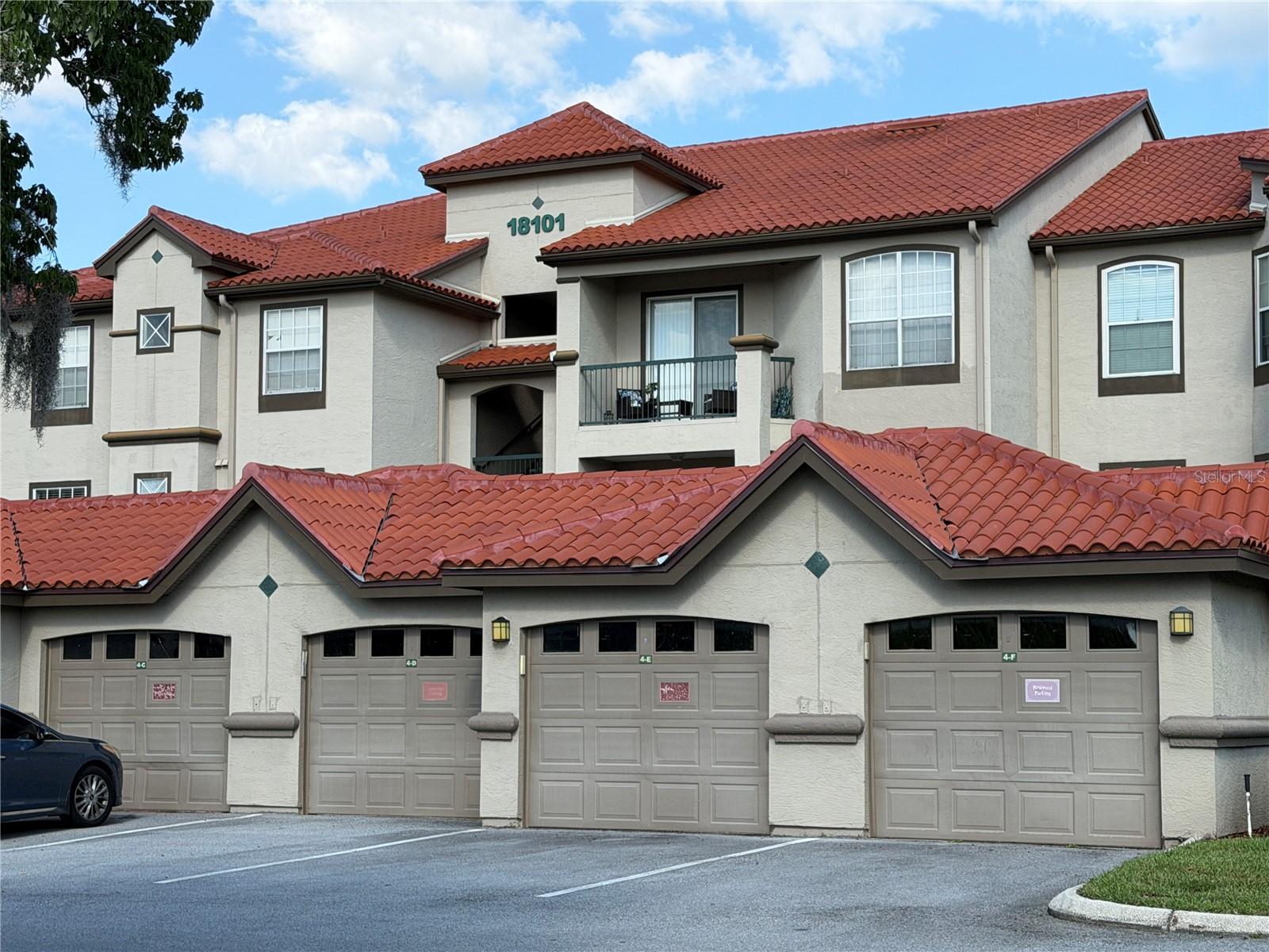 LAKEVIEW AT CALUSA TRACE - Residential
