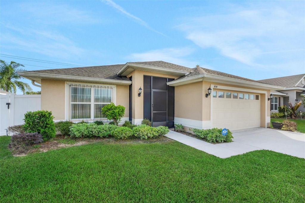 Photo of 1434 Grey Eagle Lane, Winter Haven, FL 33881 (MLS # P4937341)