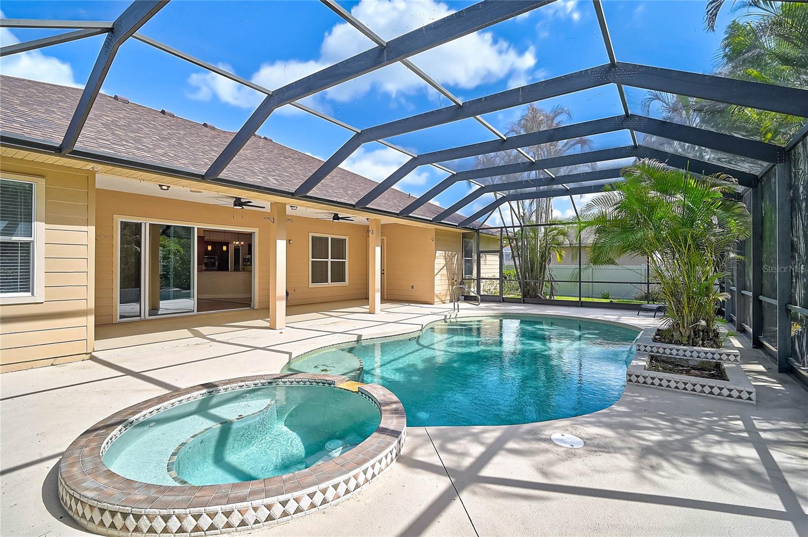 MILL CREEK - Residential