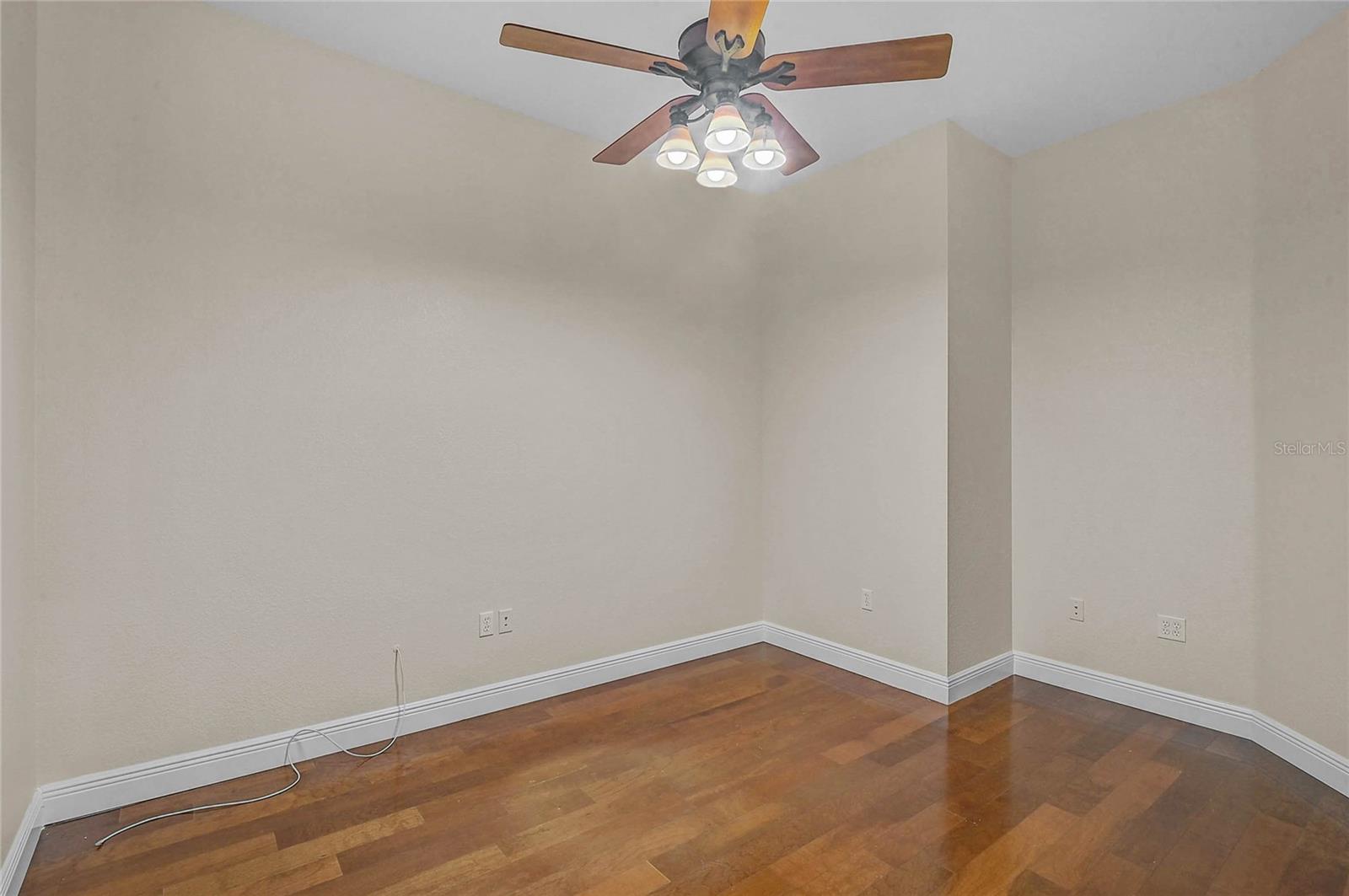 MILL CREEK - Residential