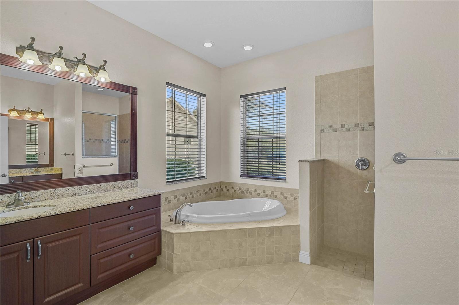 MILL CREEK - Residential