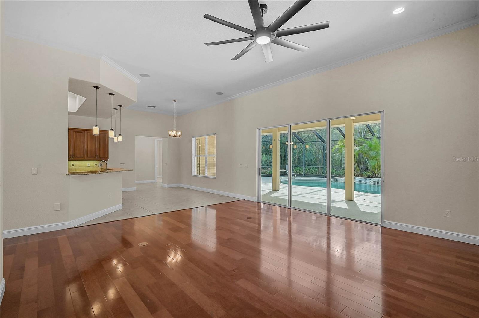 MILL CREEK - Residential