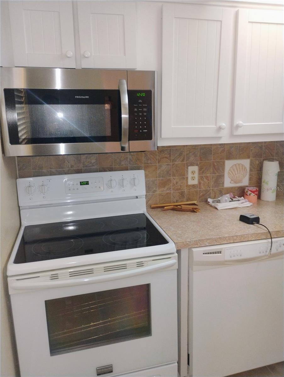 11485 OAKHURST ROAD -204