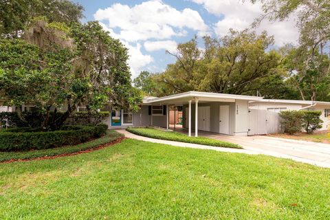 Photo of 1780 Goodrich Avenue, Winter Park, FL 32789 (MLS # O6403811)