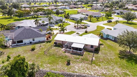 A home in PUNTA GORDA