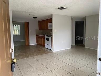 REGENCY PARK - Residential