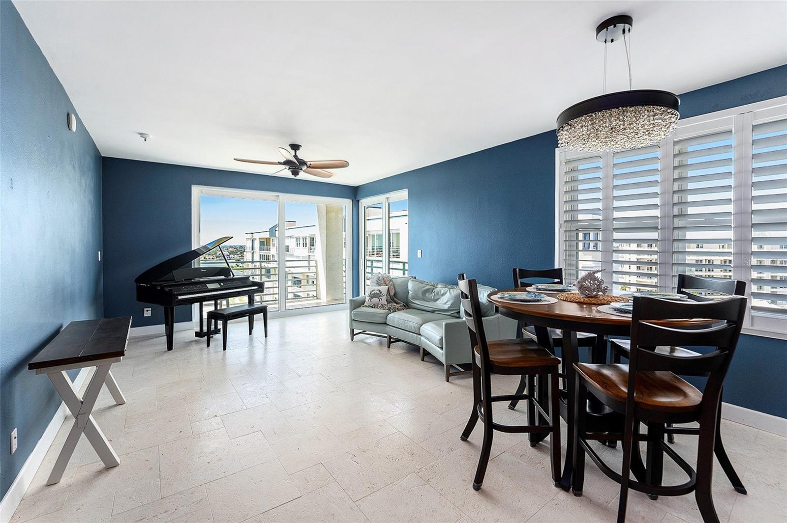 HARBOURSIDE CONDO - Residential