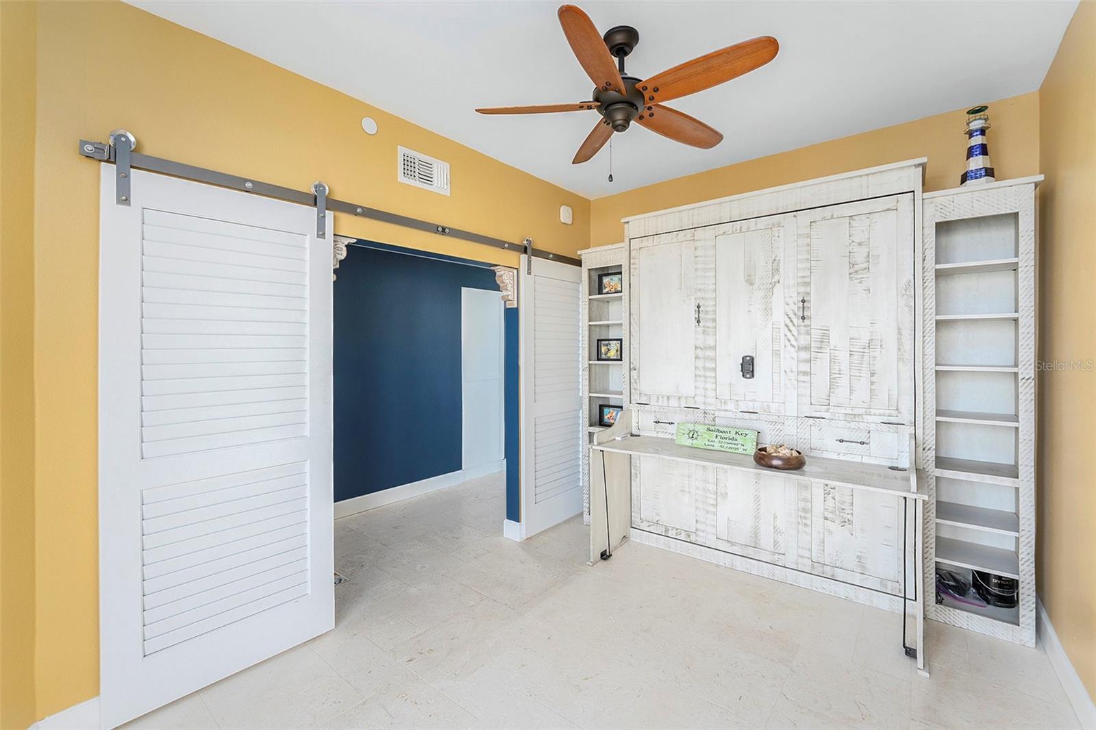 HARBOURSIDE CONDO - Residential