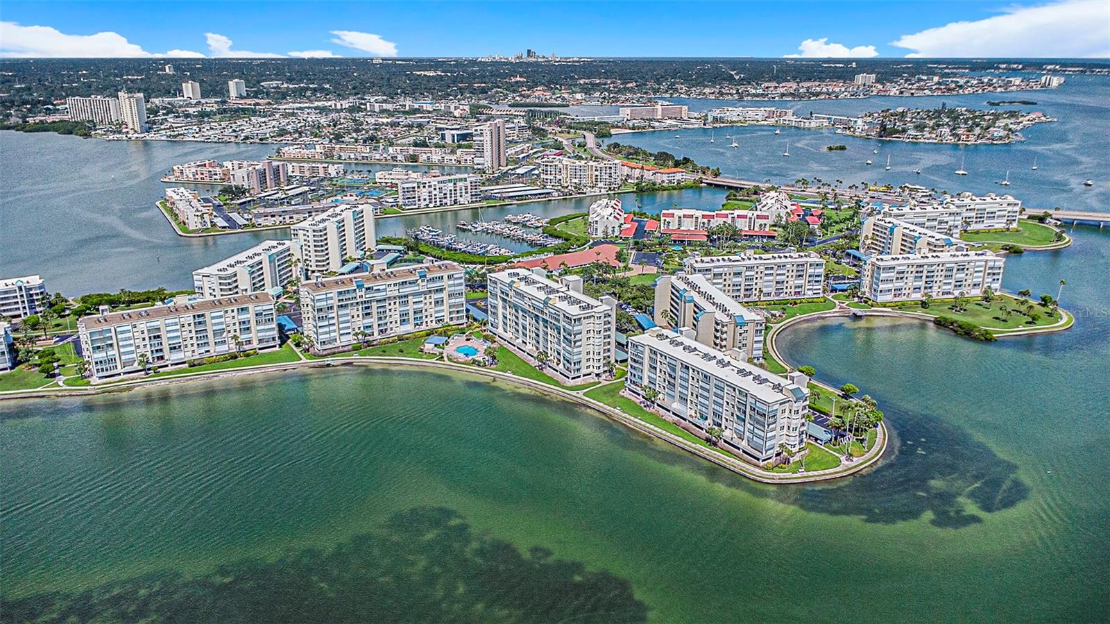 HARBOURSIDE CONDO - Residential