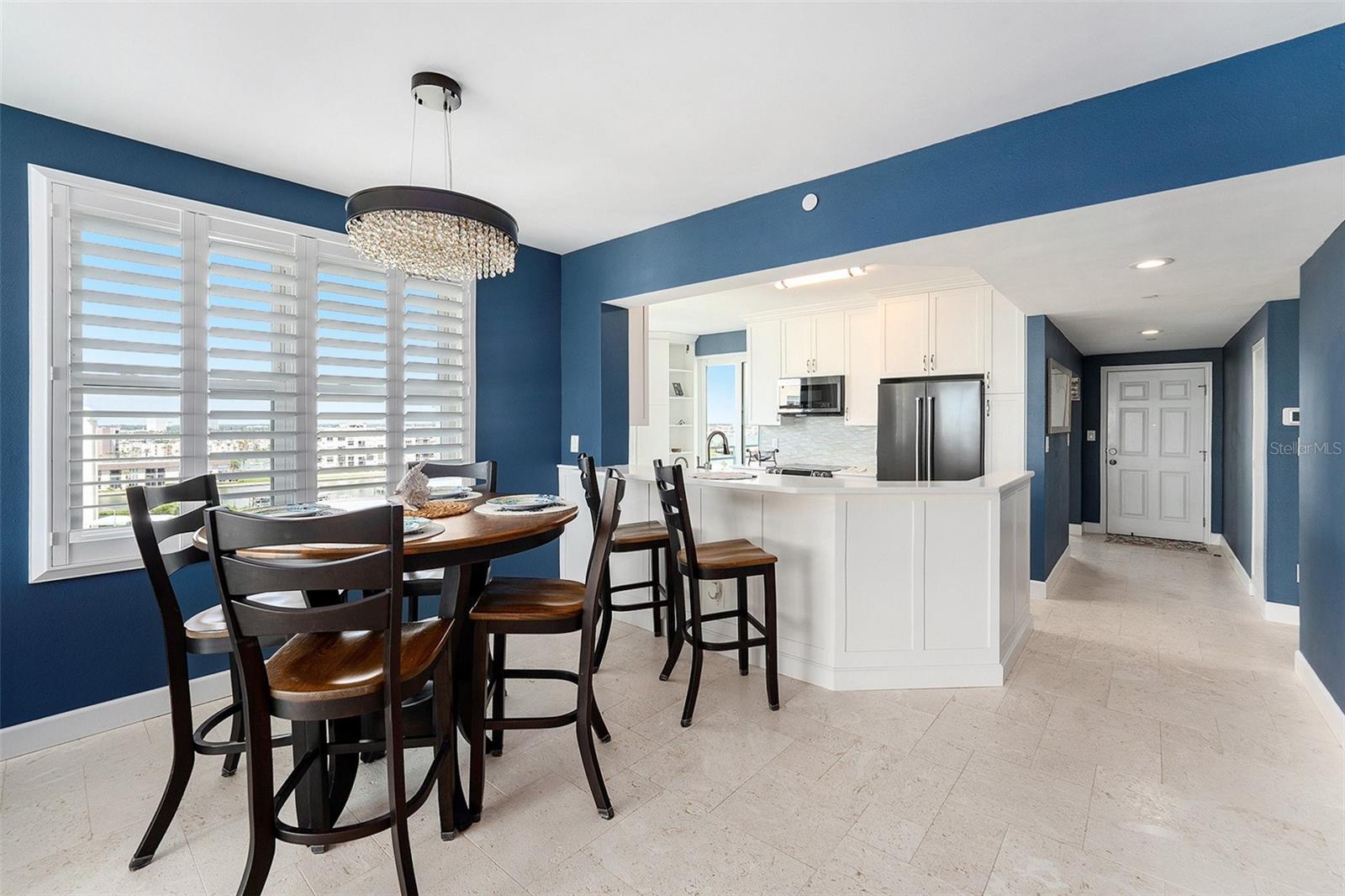 HARBOURSIDE CONDO - Residential