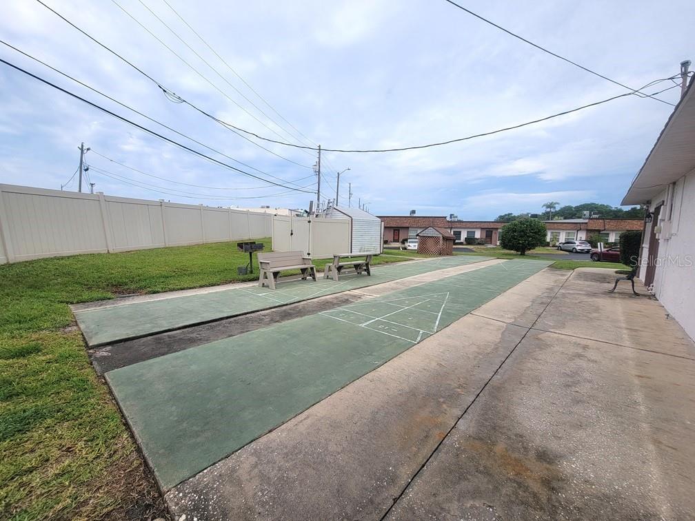 CEDAR POINTE CONDO PH 02 - Residential Lease
