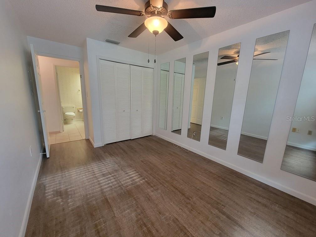 CEDAR POINTE CONDO PH 02 - Residential Lease