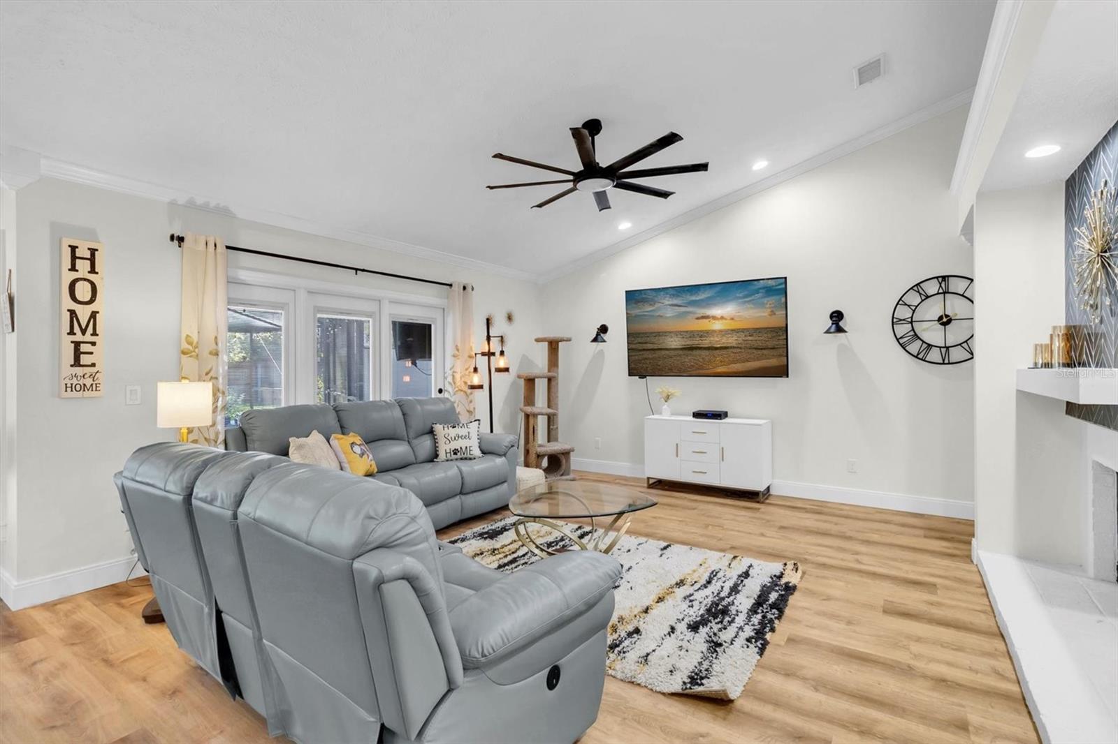 LINDAWOODS SUB - Residential