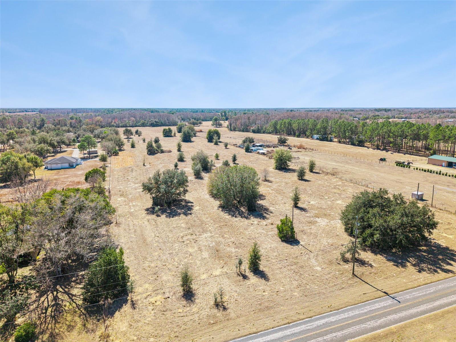 POSTAL COLONY 35-23-25 - Land