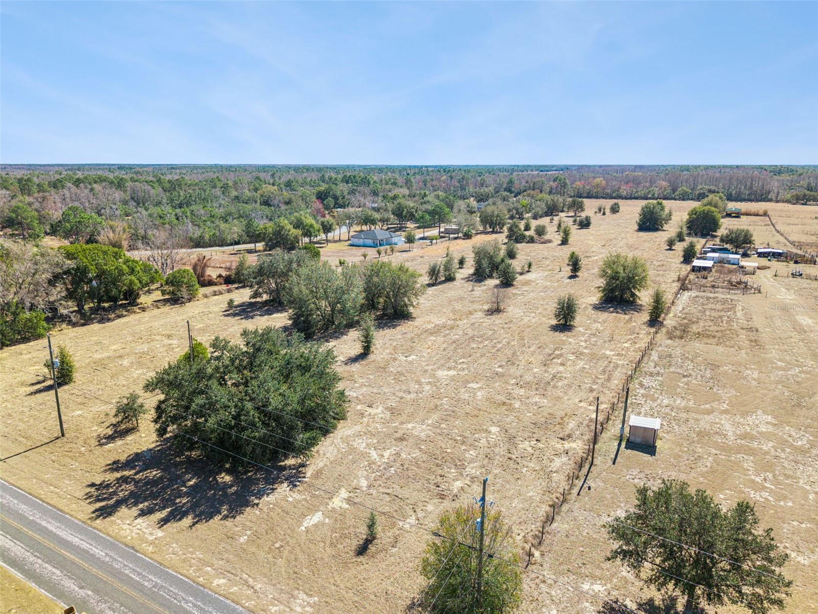 POSTAL COLONY 35-23-25 - Land