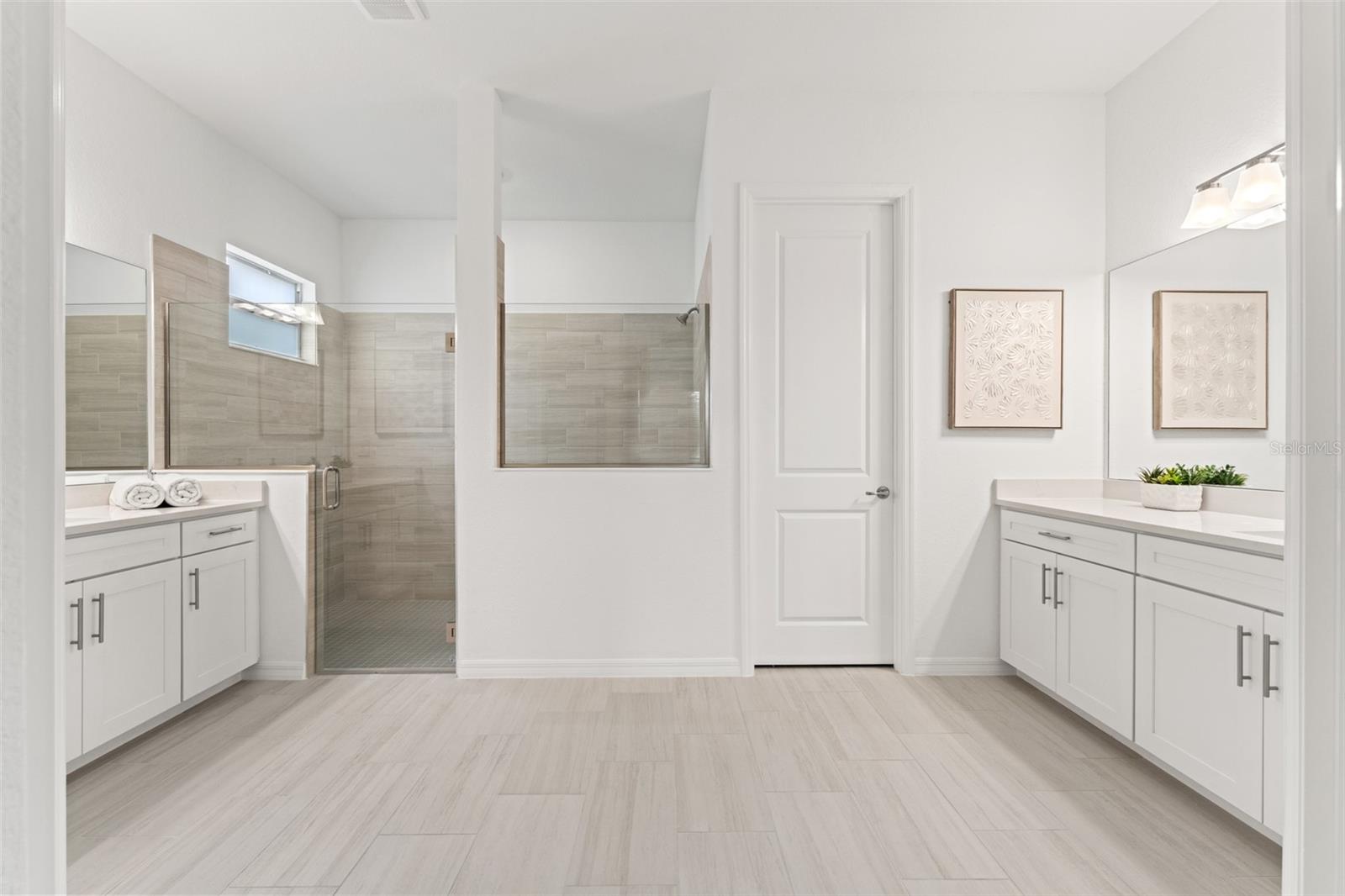 CALUSA COUNTRY CLUB - Residential