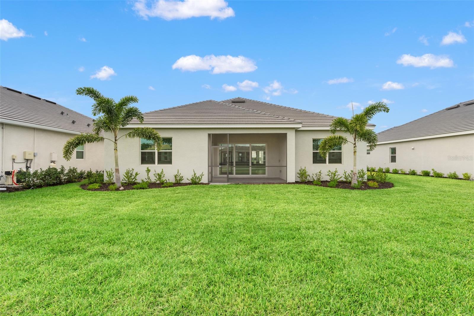 CALUSA COUNTRY CLUB - Residential