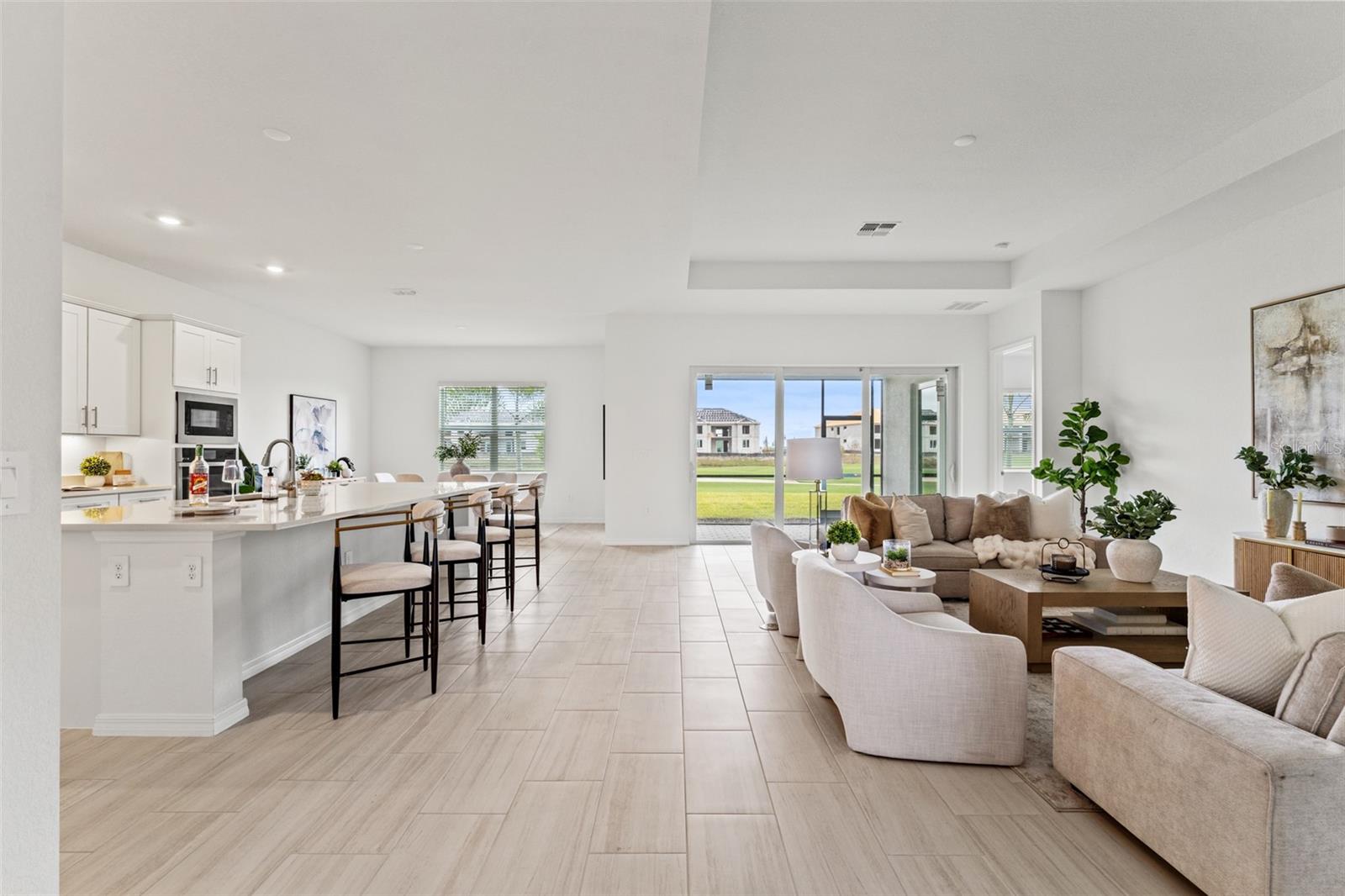 CALUSA COUNTRY CLUB - Residential