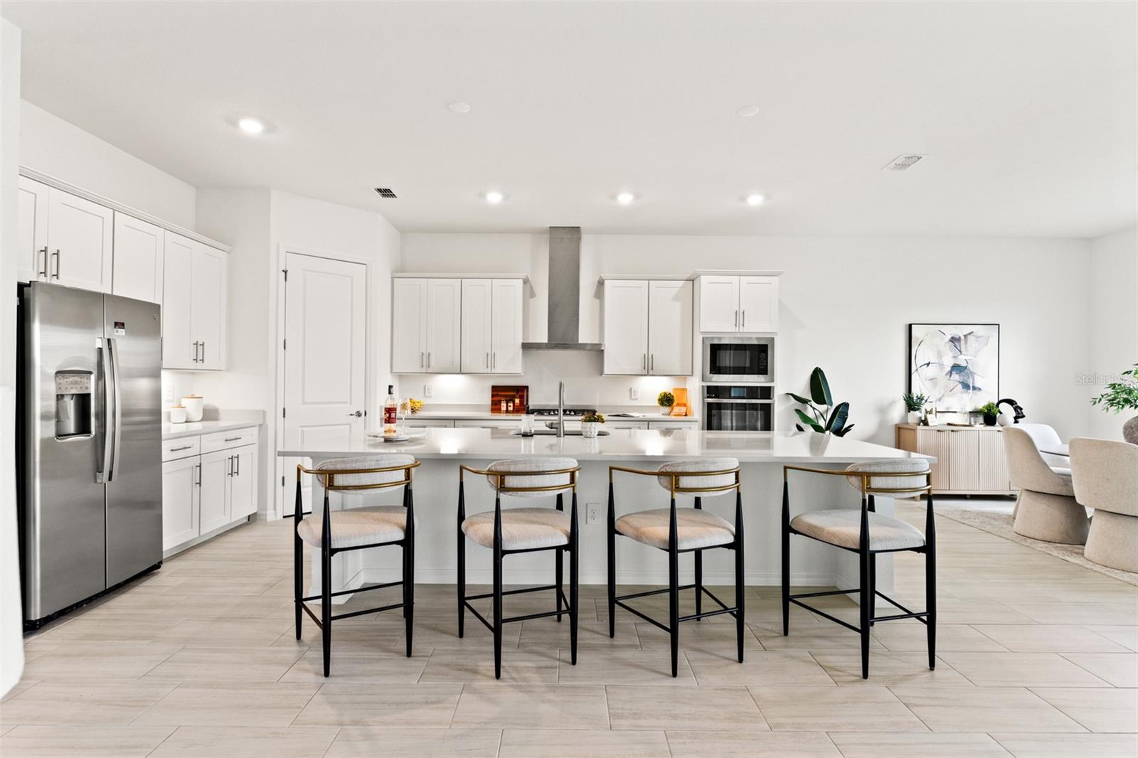 CALUSA COUNTRY CLUB - Residential