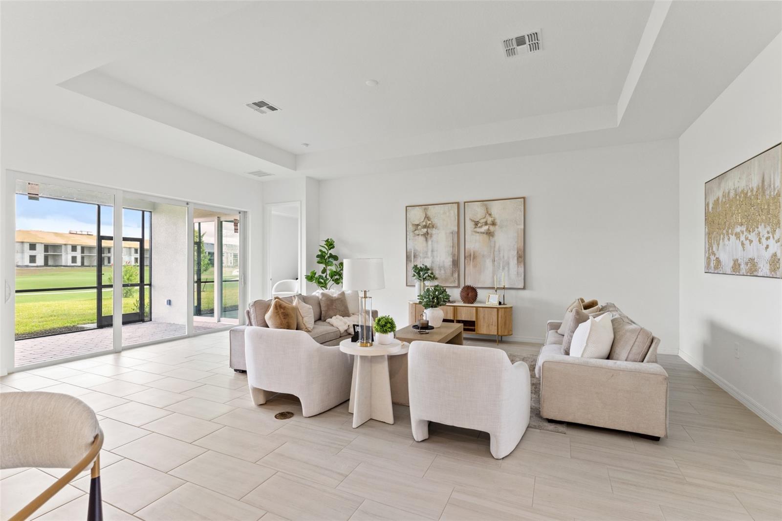 CALUSA COUNTRY CLUB - Residential