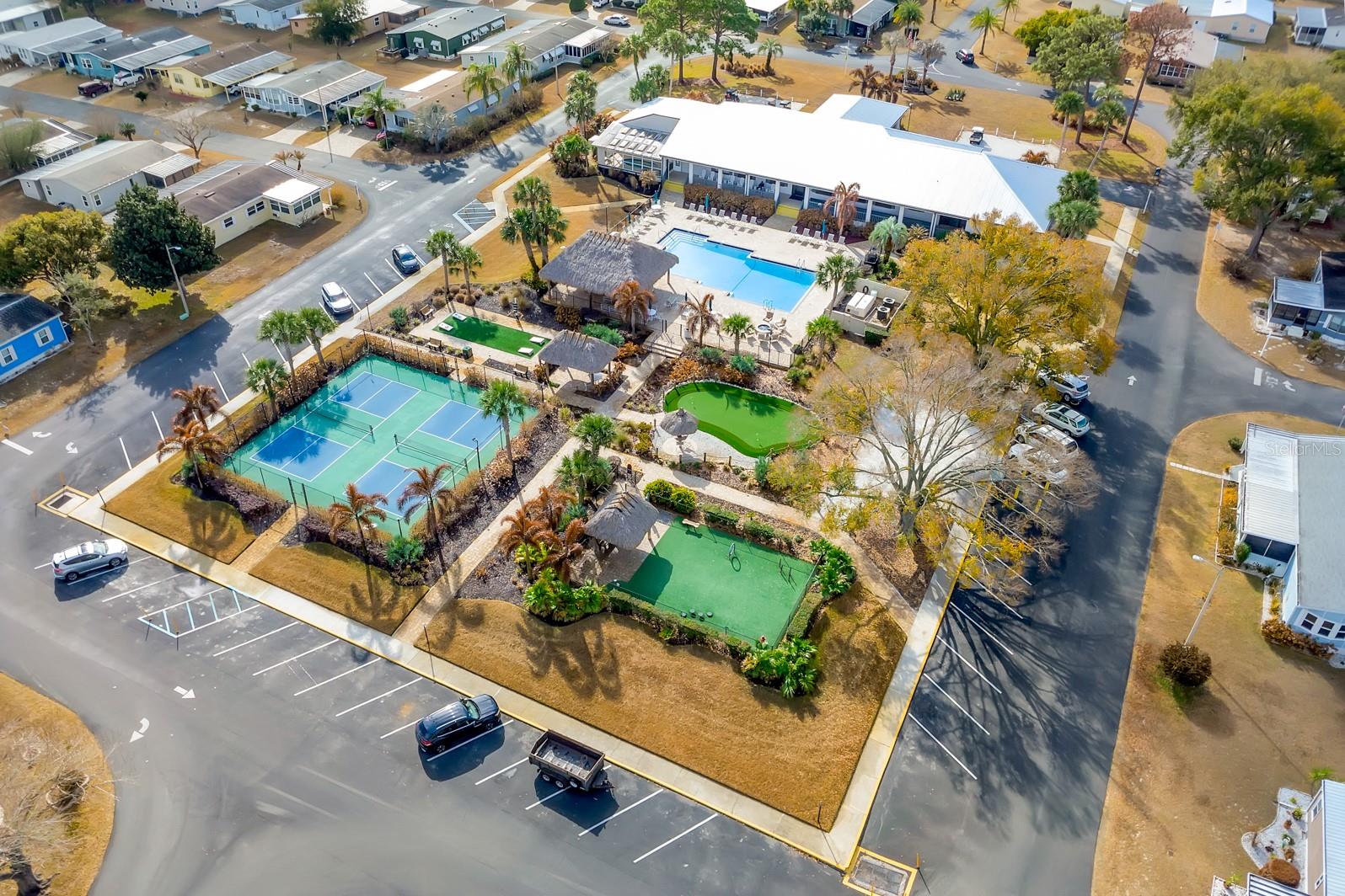 FOXWOOD LAKE ESTATES PH 01 - Residential