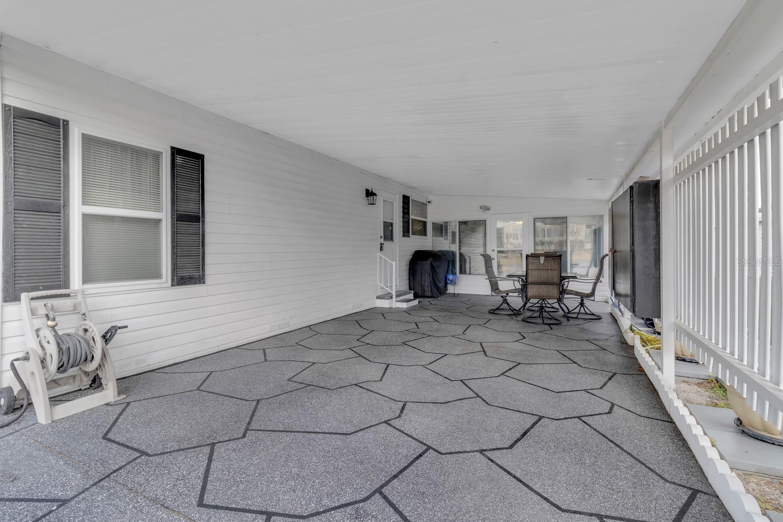 FOXWOOD LAKE ESTATES PH 01 - Residential