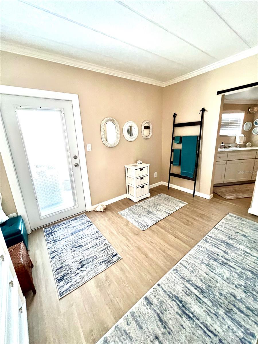 HARBOR LIGHTS MHP CO-OP - Residential