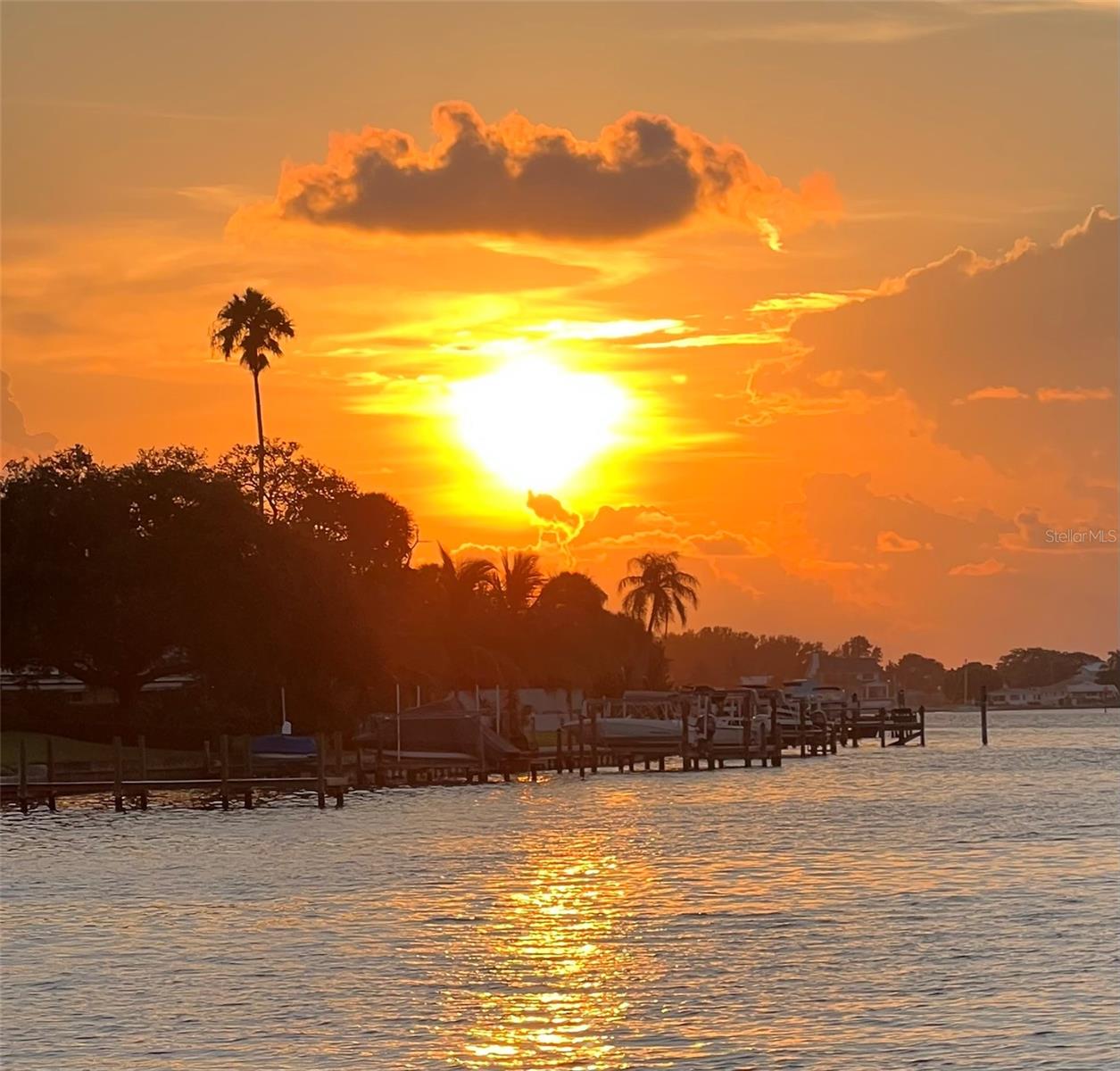 HARBOR LIGHTS MHP CO-OP - Residential