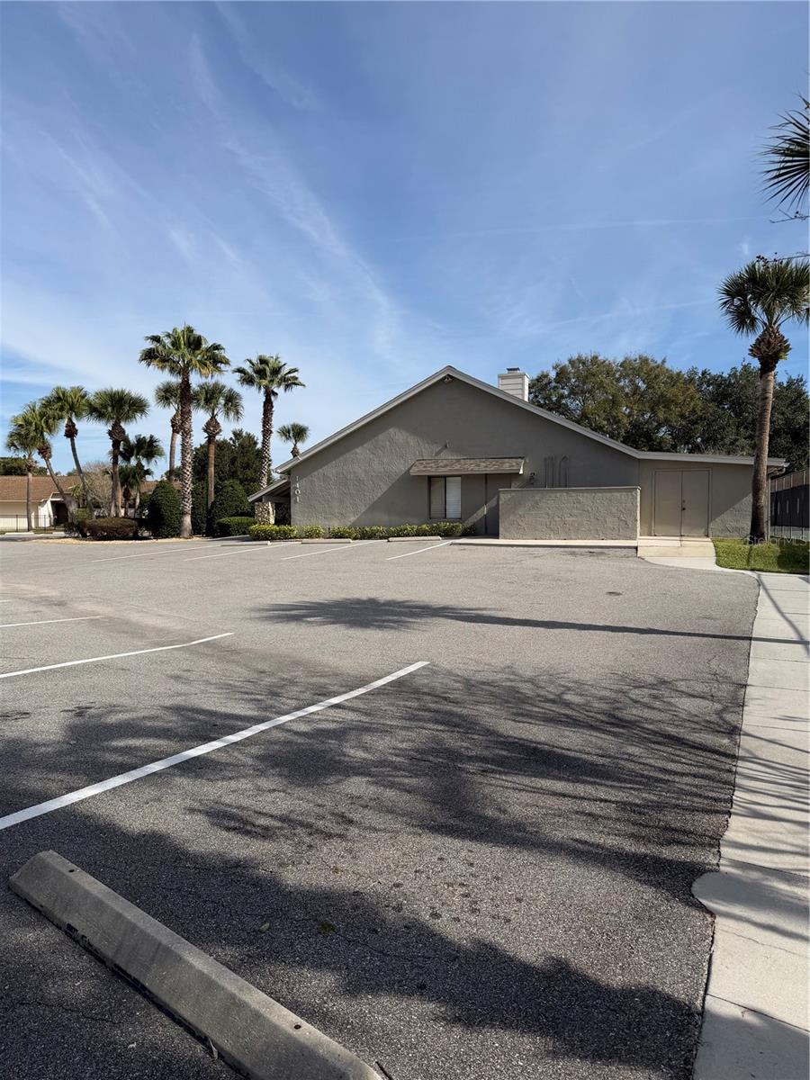 WEDGEWOOD TENNIS VILLAS - Residential