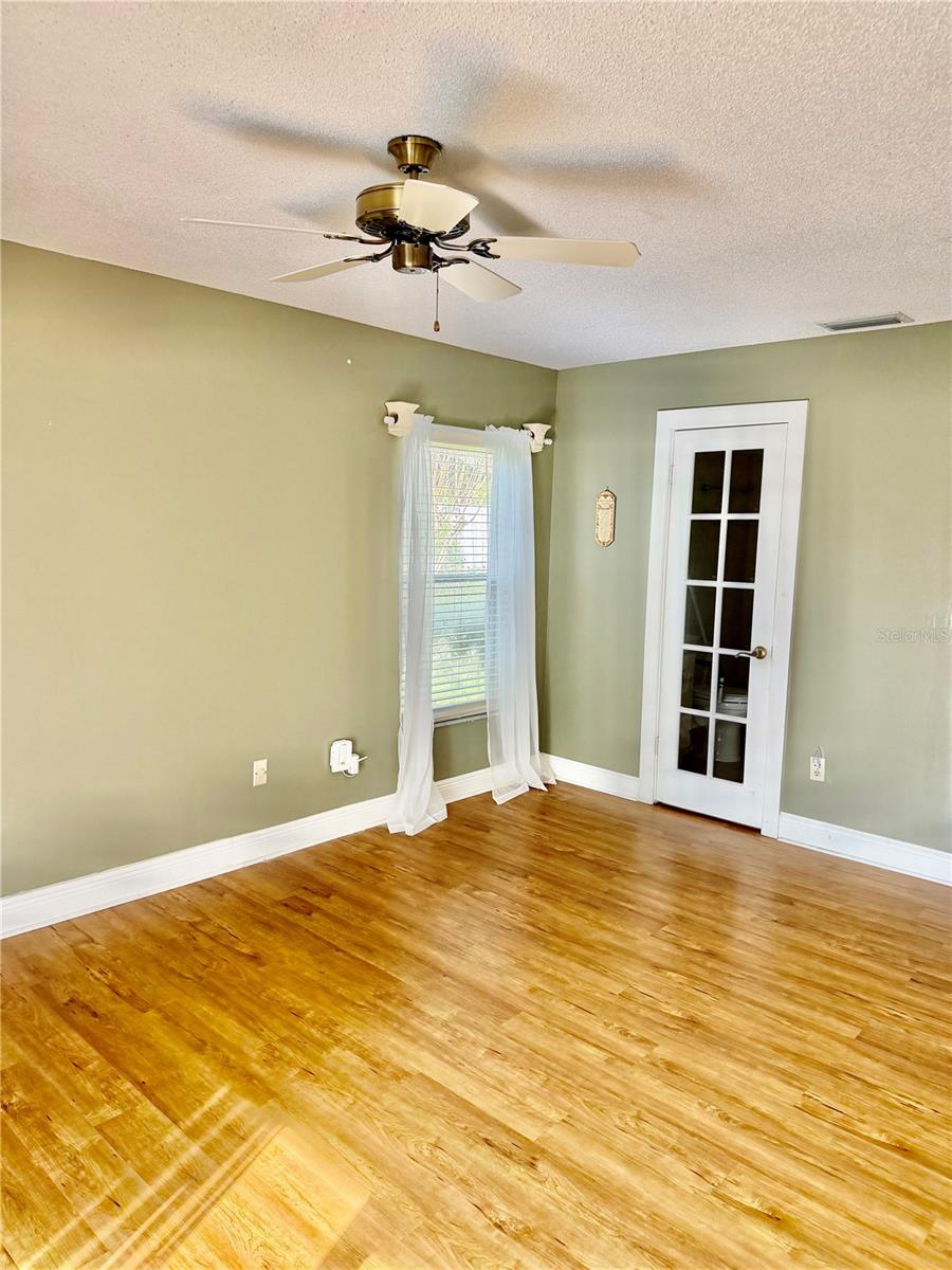 WEDGEWOOD TENNIS VILLAS - Residential